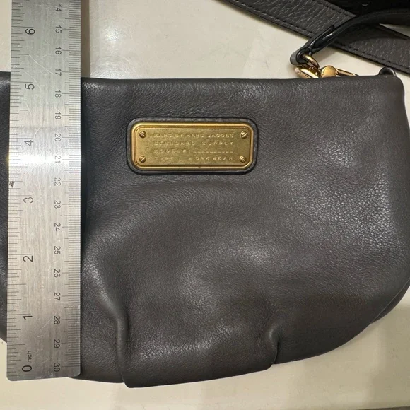 Marc by Marc Jacobs crossbody purse - Picture 9 of 9